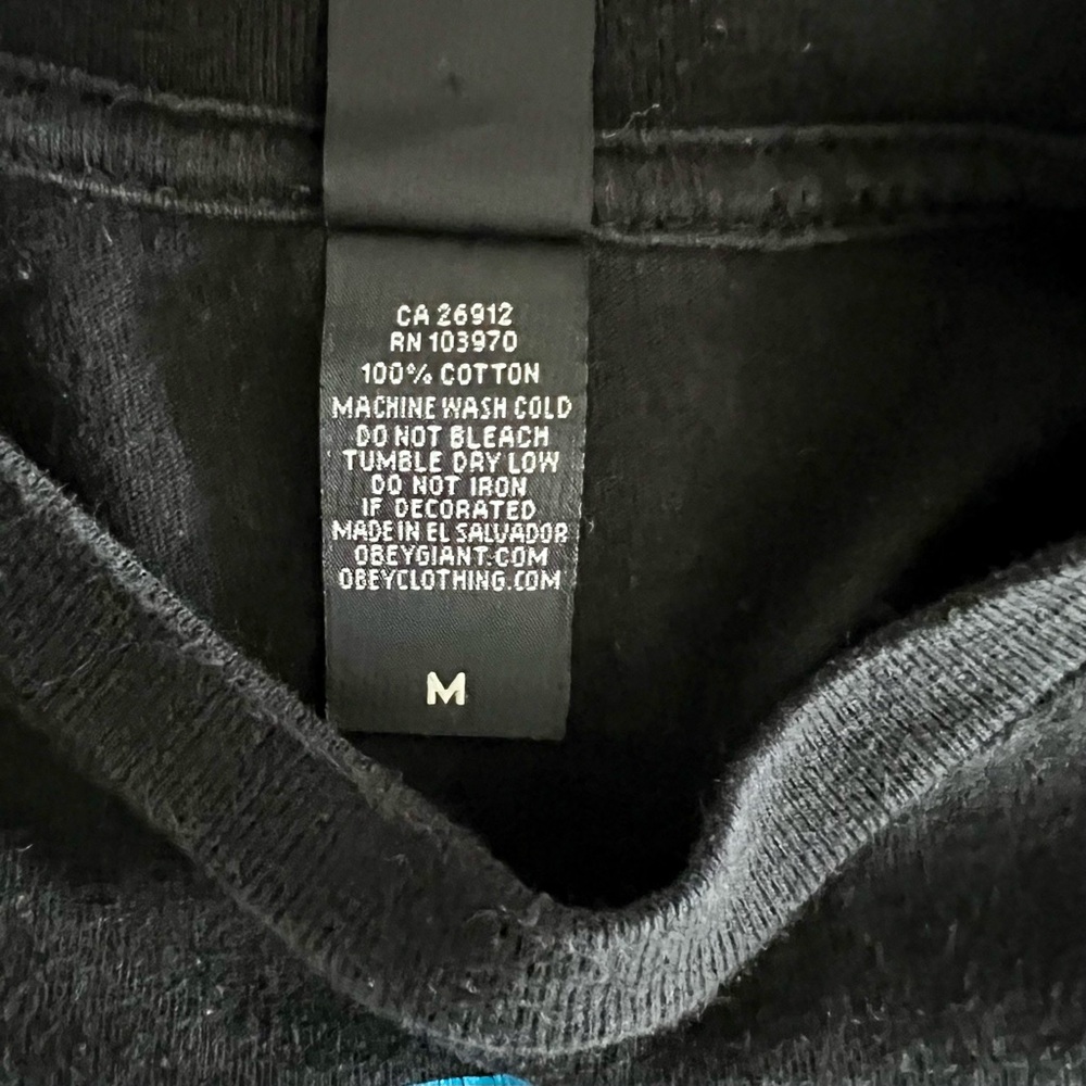 OBEY CLOTHING Vintage Shepard Fairey 100% Cotton Graphic Penguin Records Tee - Picture 5 of 8